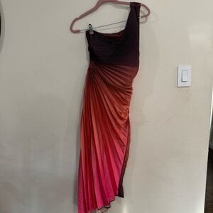 pretty one shoulder dress